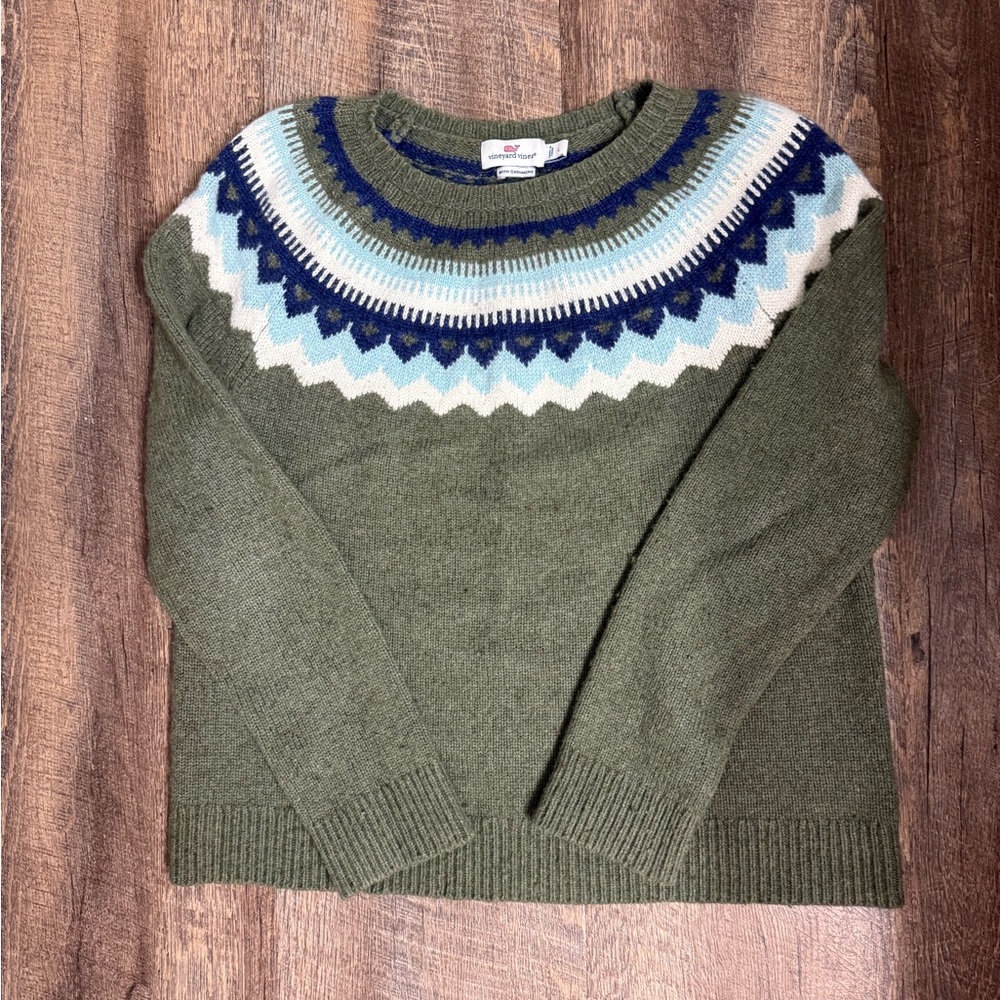 Vineyard Vines Olive Sweater with Blue and White Pattern
